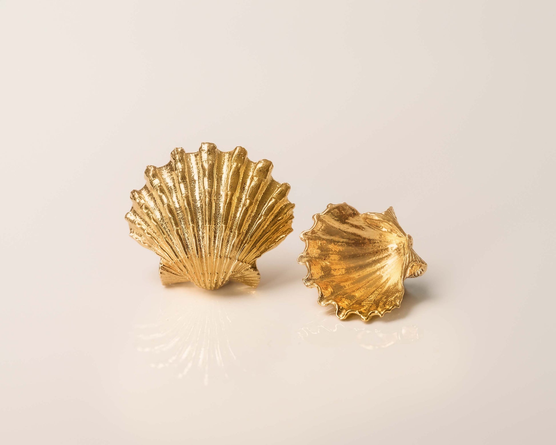 Scallop Shell Pendant Jewelry Design 24k Gold .9999 Fine Gold | Large